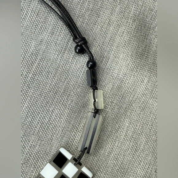 SYLCA Modern Black and White Geometric Necklace - Picture 3 of 3